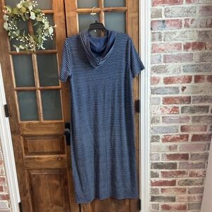 Life is Good Women's Striped Hoodie Dress Casual Short Sleeve Midi Blue Size M